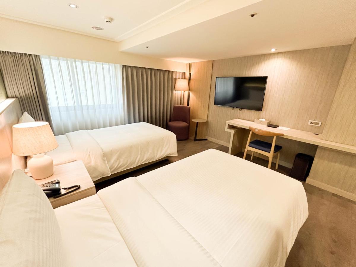 TC Hotel Taichung Buitenkant foto